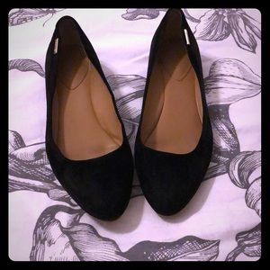 Calvin Klein suede flats 8